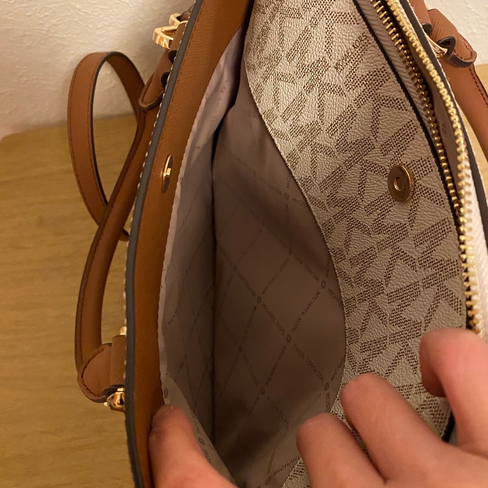 Michael kors Cindy satchel - Picture 6 of 7
